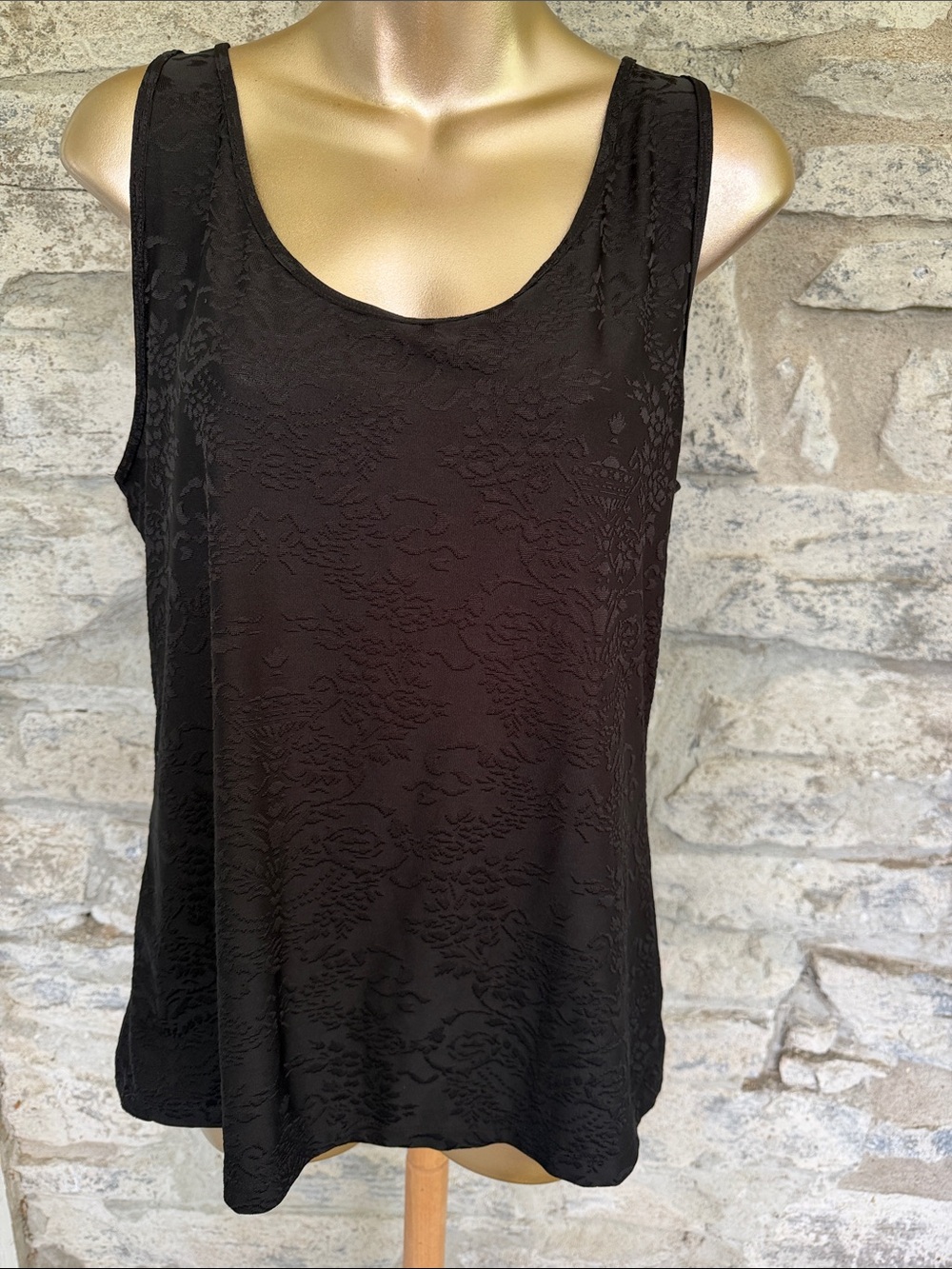 Reversible Tank Top - Picture 2 of 6
